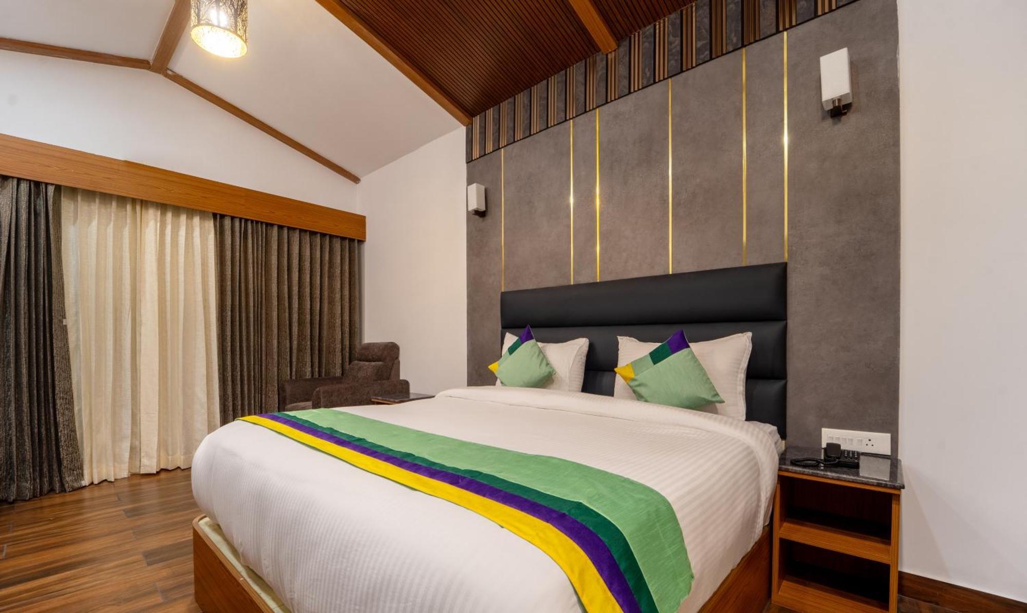 Treebo Skydale Premium Suites, 1500 Mtrs From Ooty Lake Ngoại thất bức ảnh