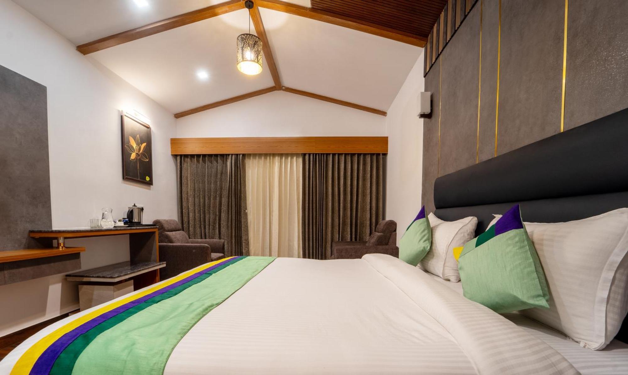 Treebo Skydale Premium Suites, 1500 Mtrs From Ooty Lake Ngoại thất bức ảnh