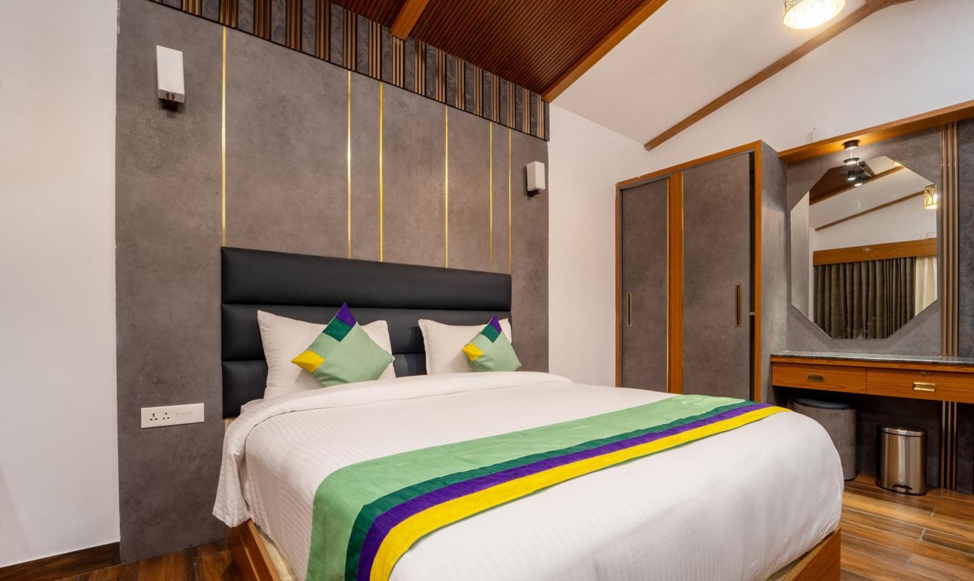 Treebo Skydale Premium Suites, 1500 Mtrs From Ooty Lake Ngoại thất bức ảnh