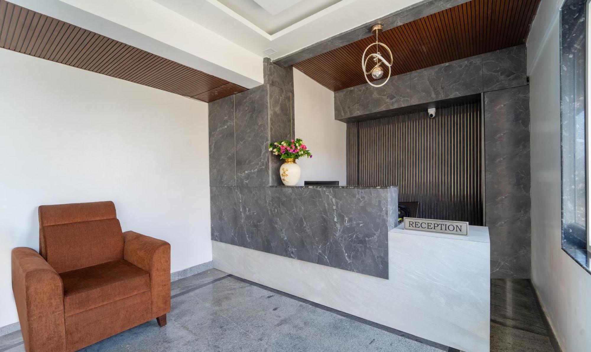 Treebo Skydale Premium Suites, 1500 Mtrs From Ooty Lake Ngoại thất bức ảnh